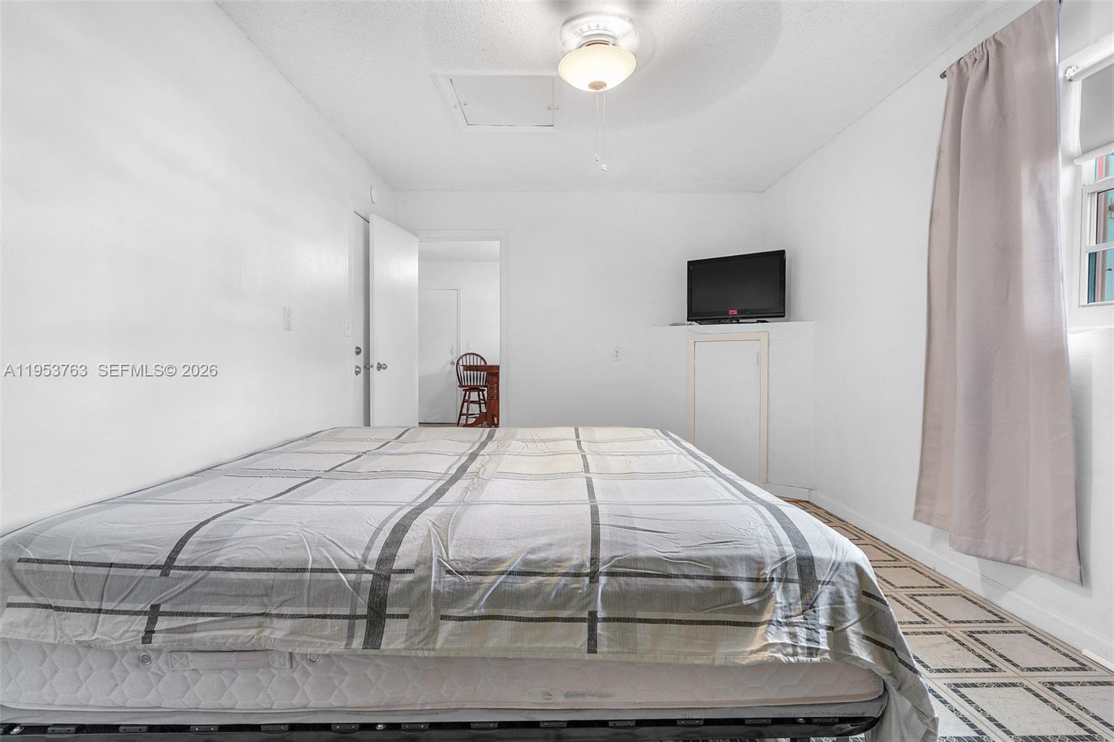 RIVIERA WEST - Residential