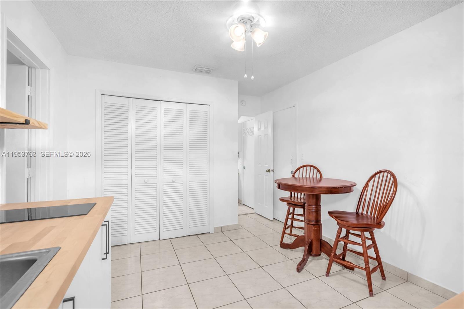 RIVIERA WEST - Residential