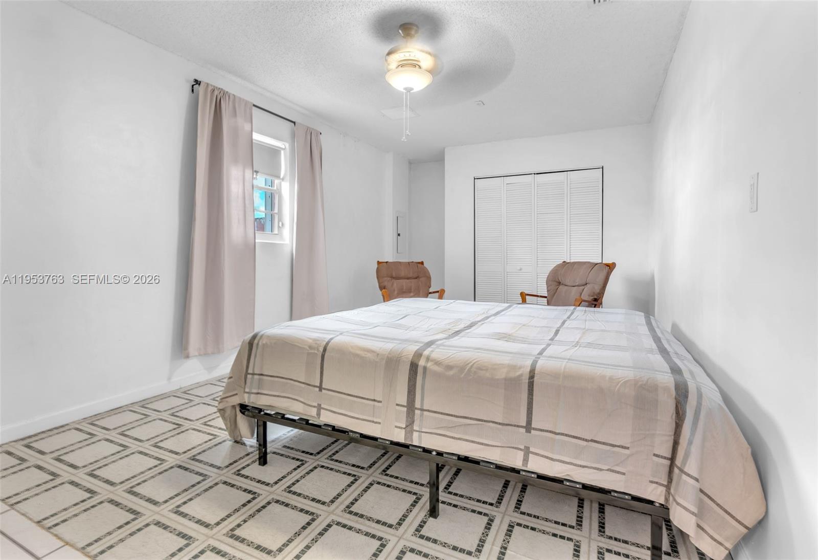 RIVIERA WEST - Residential