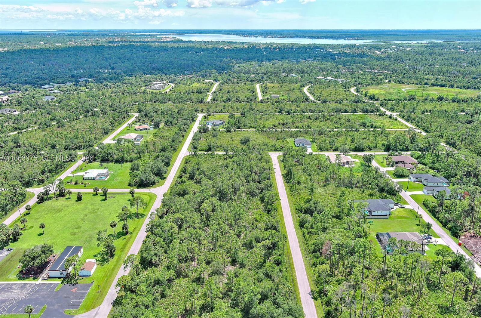 PORT CHARLOTTE - Land