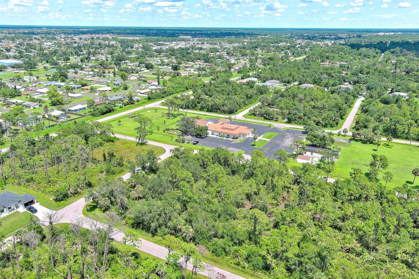 PORT CHARLOTTE - Land