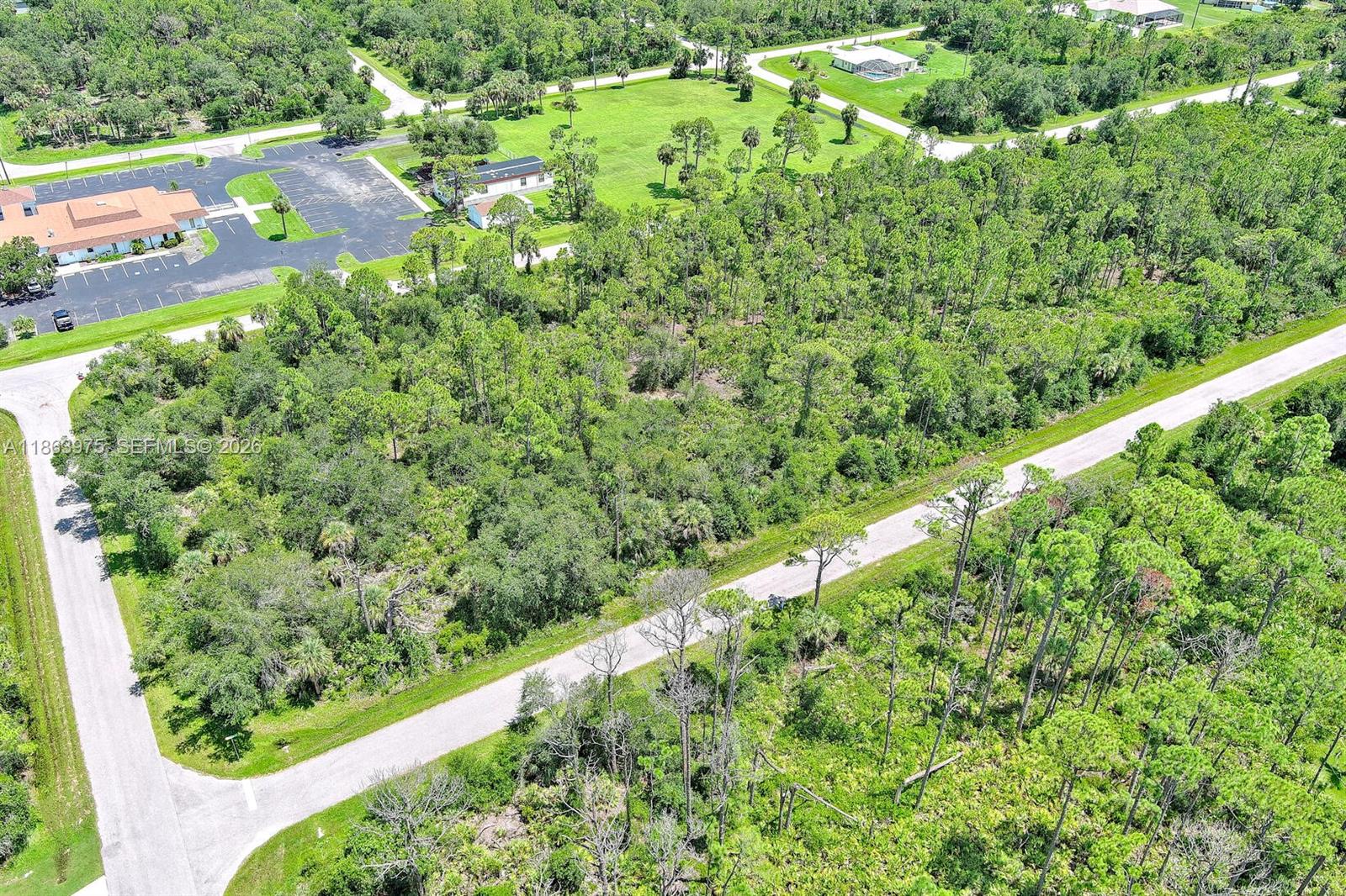 PORT CHARLOTTE - Land