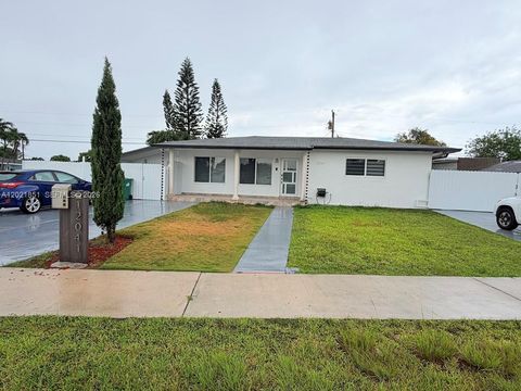 12041 SW 174th St Miami FL 33177