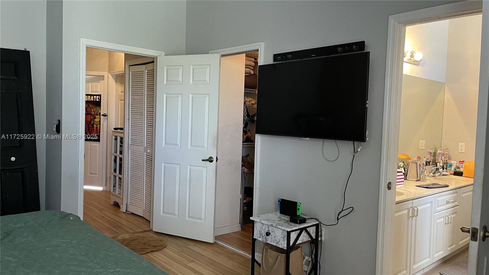 CENTURY GARDENS VILLAS - Residential