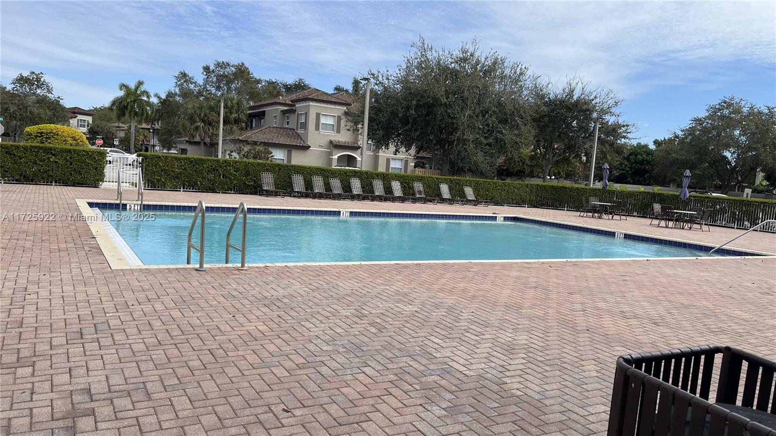 CENTURY GARDENS VILLAS - Residential