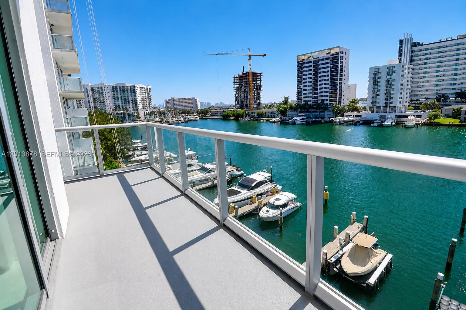 ELOQUENCE ON THE BAY CONDO - Land