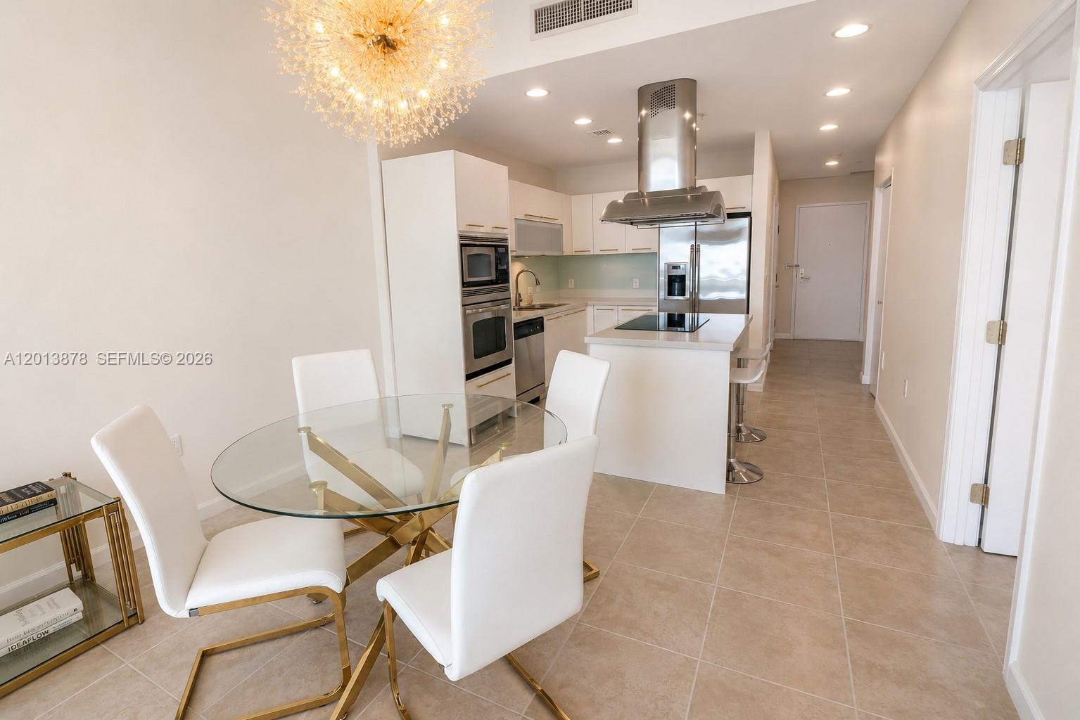 ELOQUENCE ON THE BAY CONDO - Land