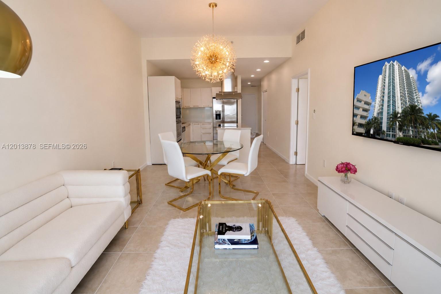 ELOQUENCE ON THE BAY CONDO - Land