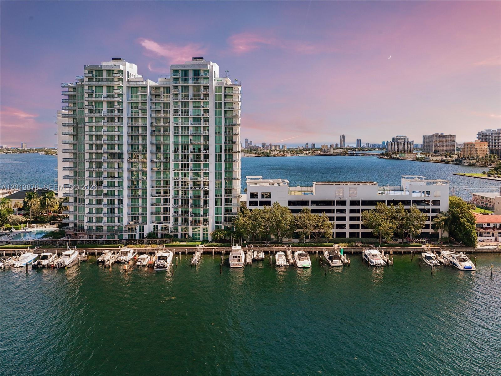 ELOQUENCE ON THE BAY CONDO - Land