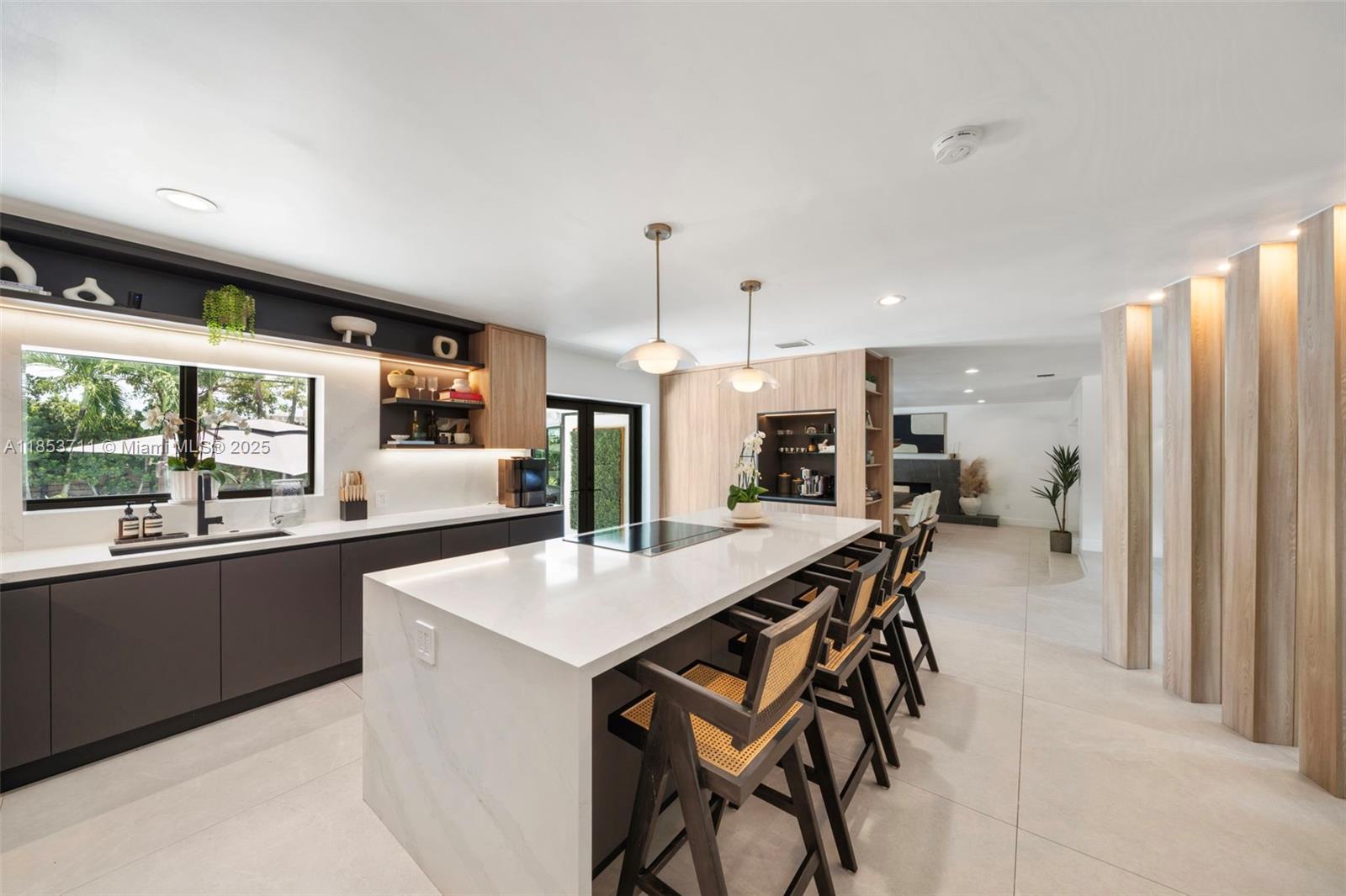 BAY HEIGHTS - Residential