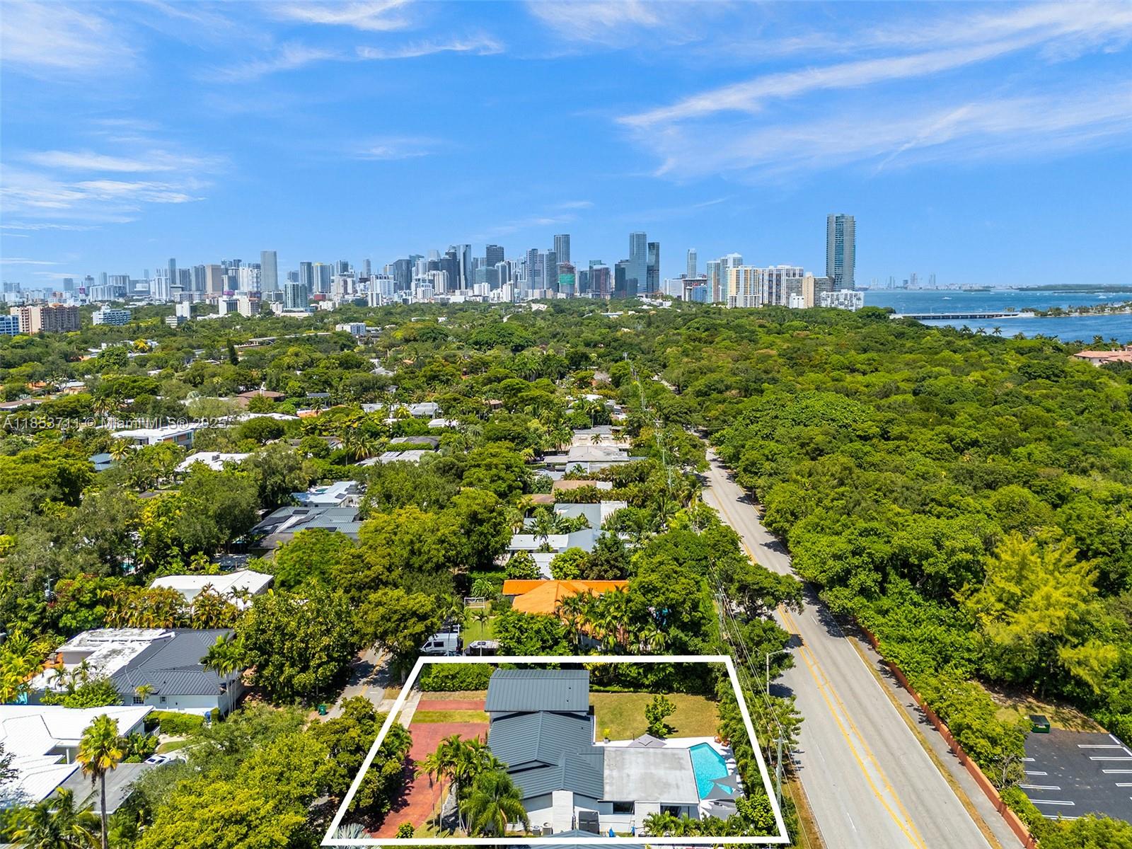 BAY HEIGHTS - Residential