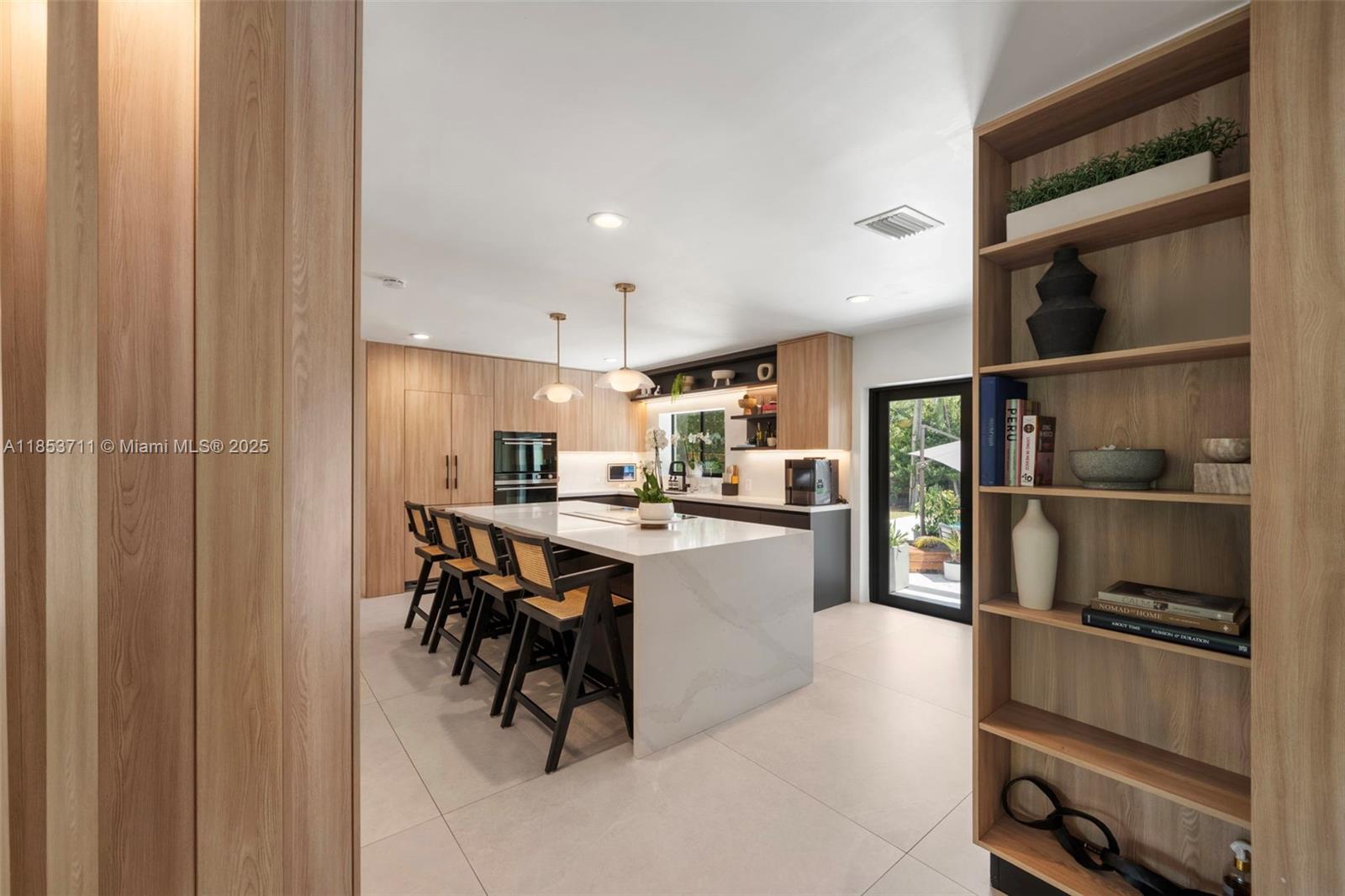 BAY HEIGHTS - Residential