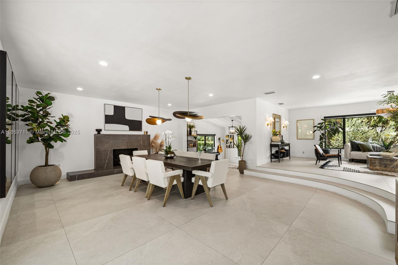 BAY HEIGHTS - Residential