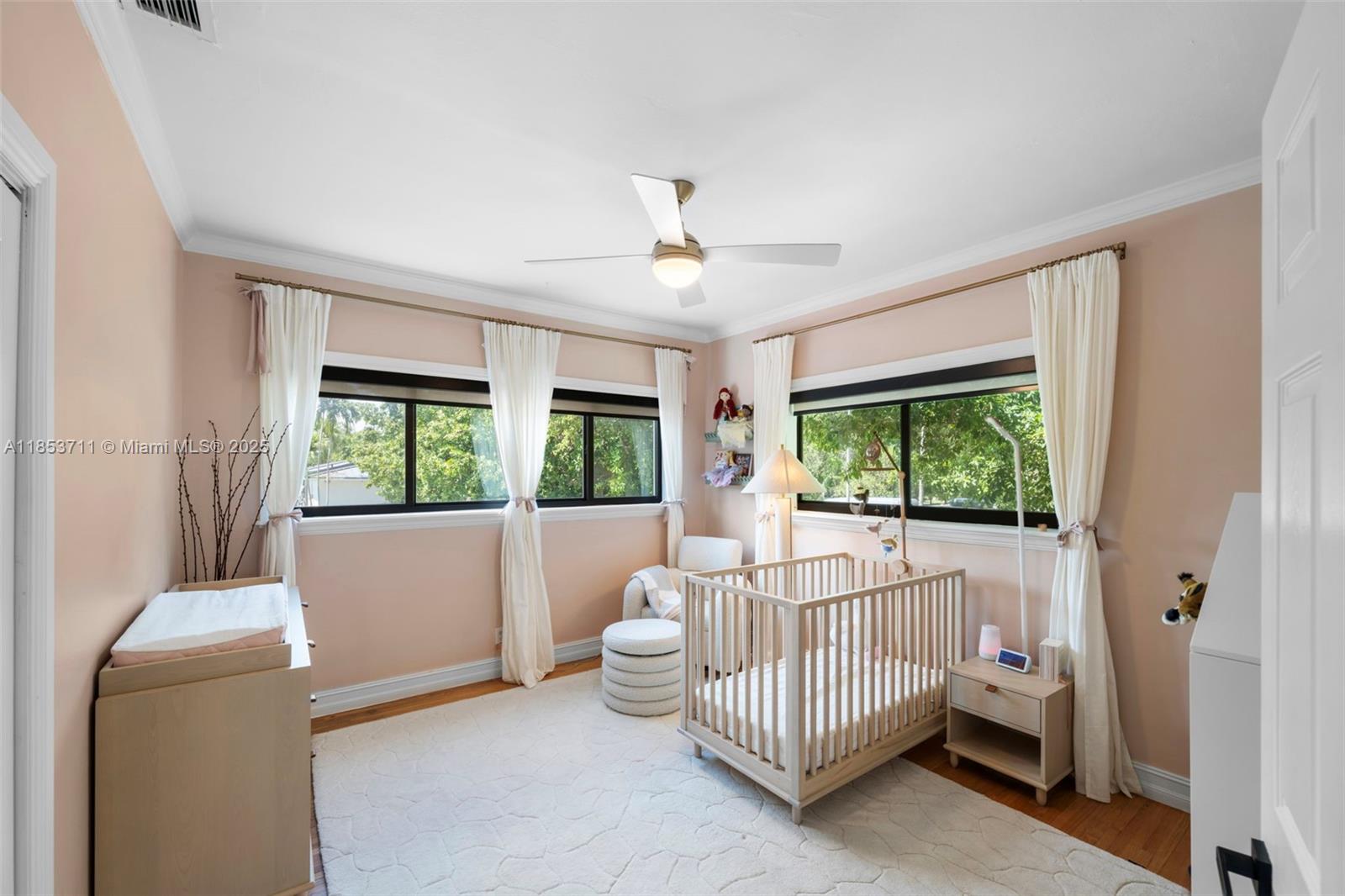 BAY HEIGHTS - Residential