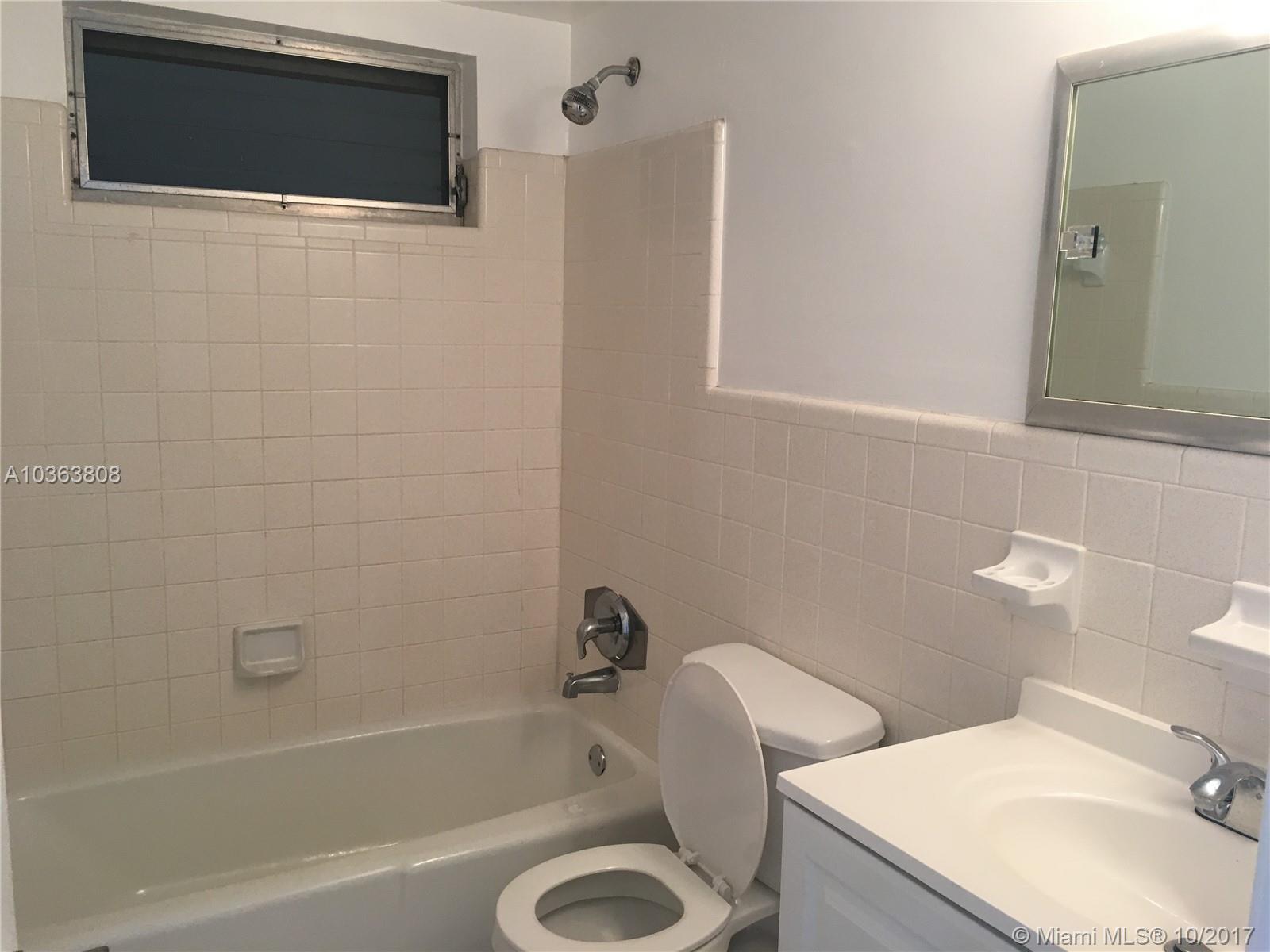 VENETIAN ISLES 2ND SEC - Residential Lease