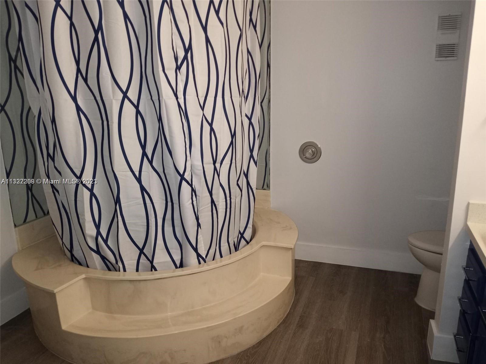 SNAPPER VILLAGE PH 2 SEC - Residential Lease