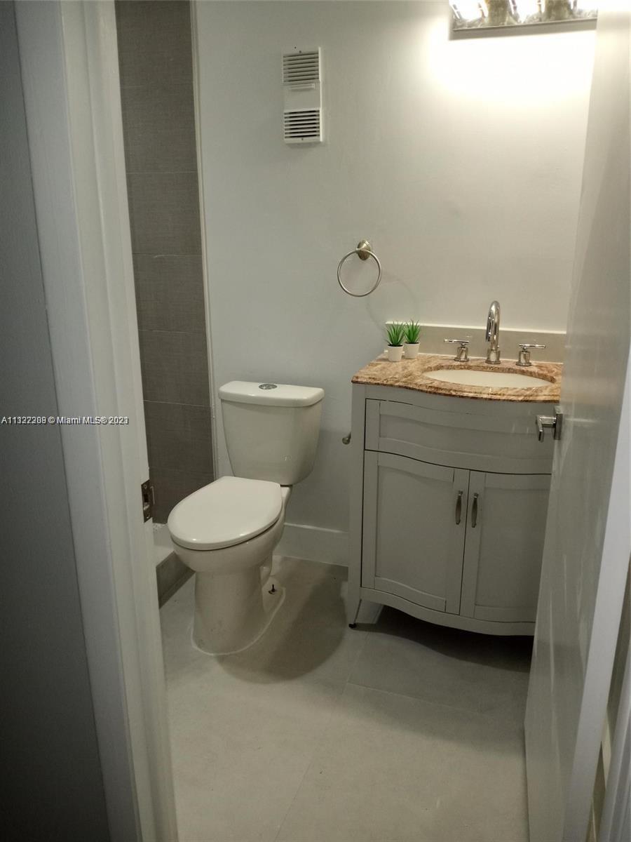 SNAPPER VILLAGE PH 2 SEC - Residential Lease