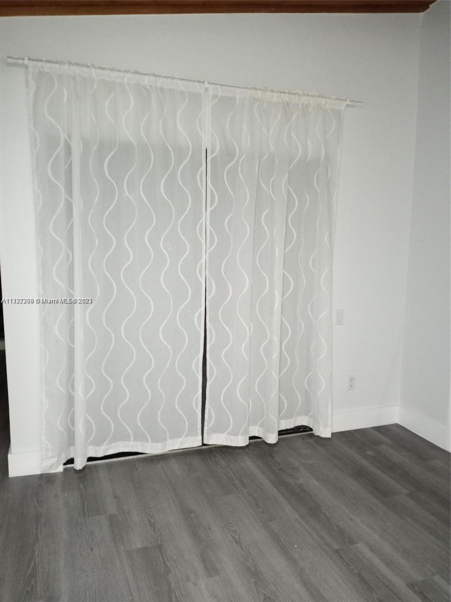 SNAPPER VILLAGE PH 2 SEC - Residential Lease