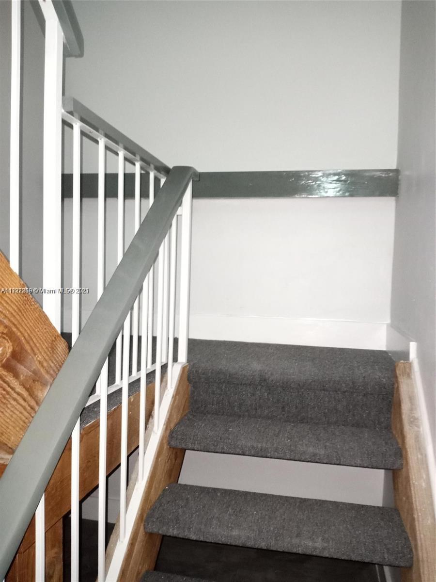 SNAPPER VILLAGE PH 2 SEC - Residential Lease