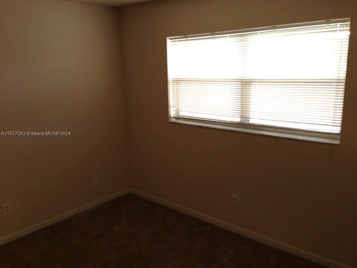 BERMUDA CLUB SIX CONDO - Residential