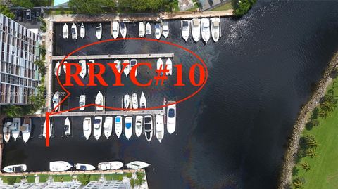 1700 NW North River Dr Miami FL 33125