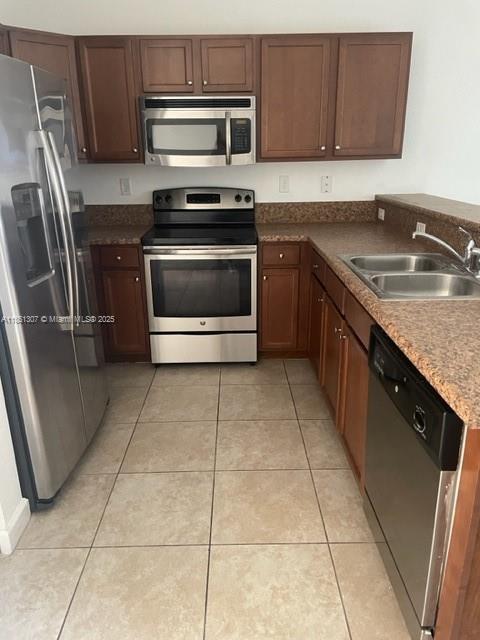 MATINIQUE AT OASIS - Residential