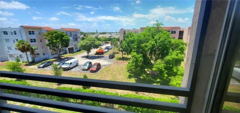 2830 Somerset Dr Unit 406N, Lauderdale Lakes, FL 33311 - MLS#: A11610663