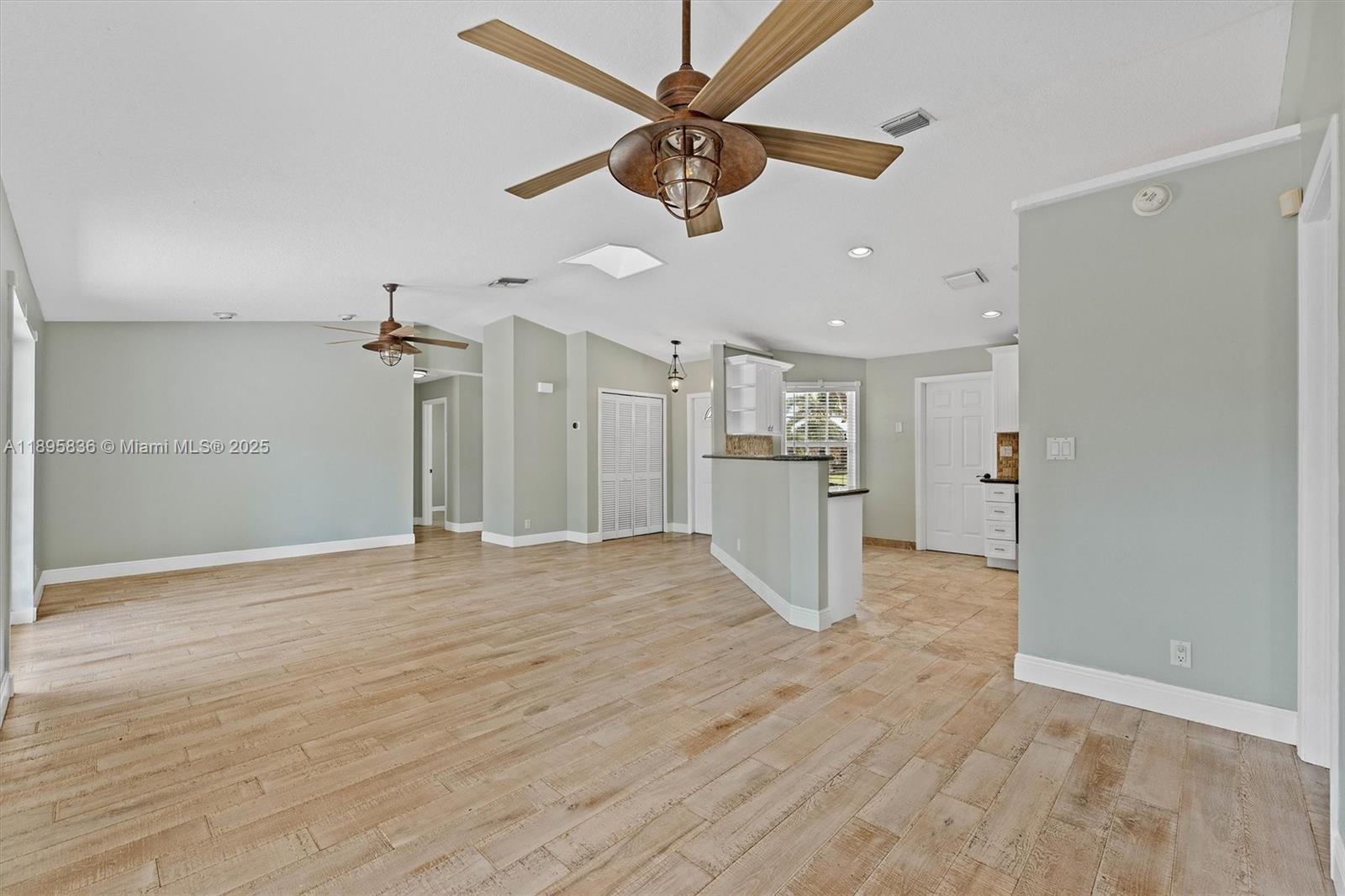 View photos, virtual tours, details... 112 Prado St