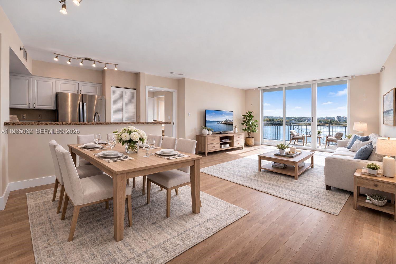 YACHT CLUB AT PORTOFINO C - Residential