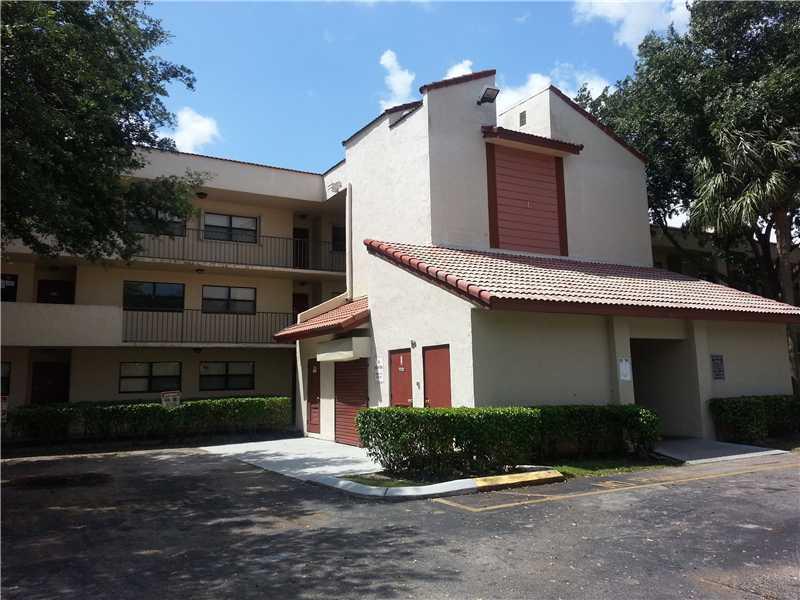 Wish you could afford a nice condo with beautiful landscape and a bigger yard? Now you can, here at the condos of Miramar Club #1 Condo. This 2 bedroom/2 bathroom features a spacious living room area, well maintained tile and carpeted floors and basic app liances. The lovely units come with an open screened-in patio and lake view. Outside, you will notice freshly cut greens and flourishing plants and flowers around the complex and not to mention the great amenities included! Also close to major roadways!