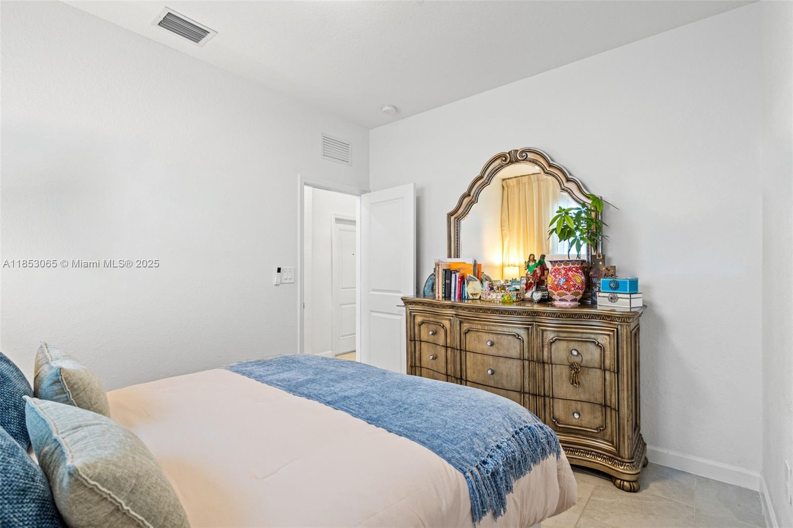 SIENA NORTH - Residential