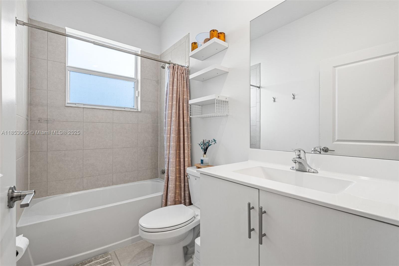 SIENA NORTH - Residential