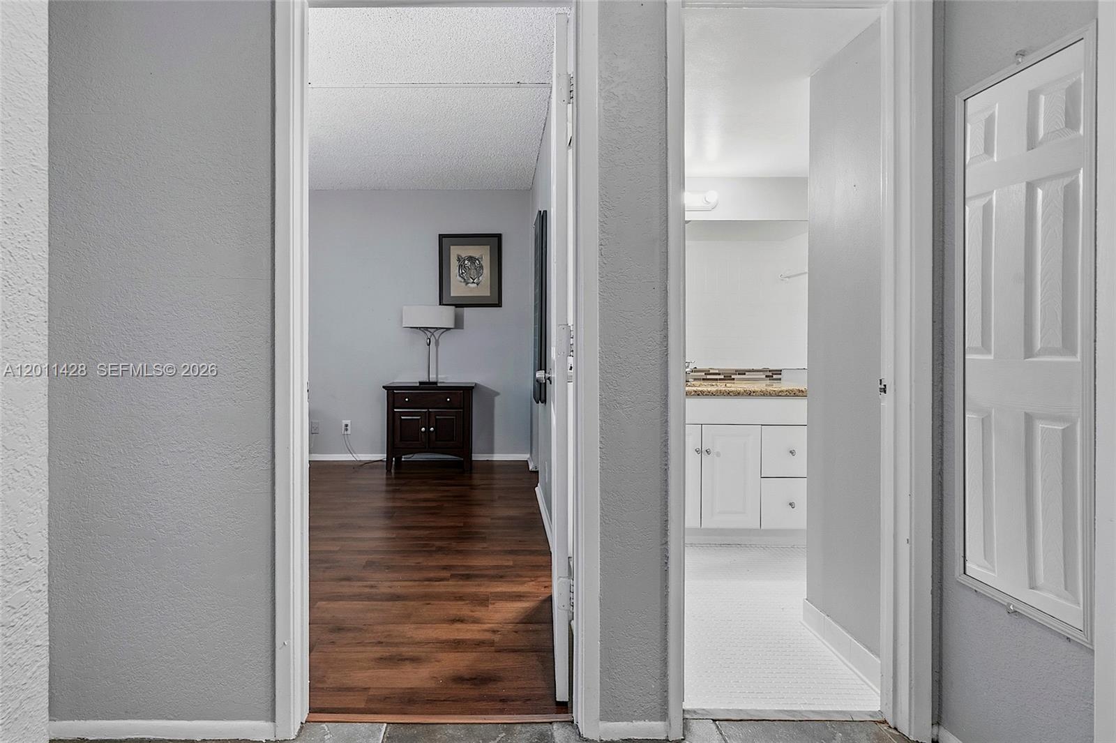 OAKLAND FOREST CLUB CONDO - Residential
