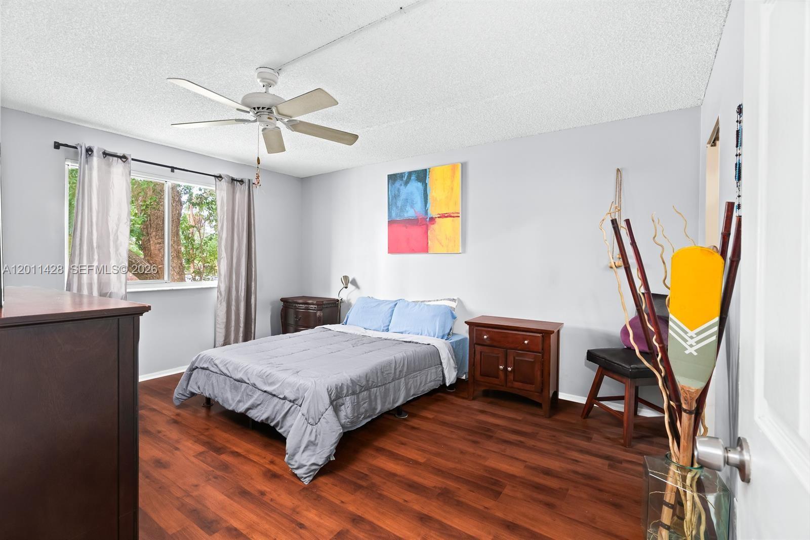 OAKLAND FOREST CLUB CONDO - Residential