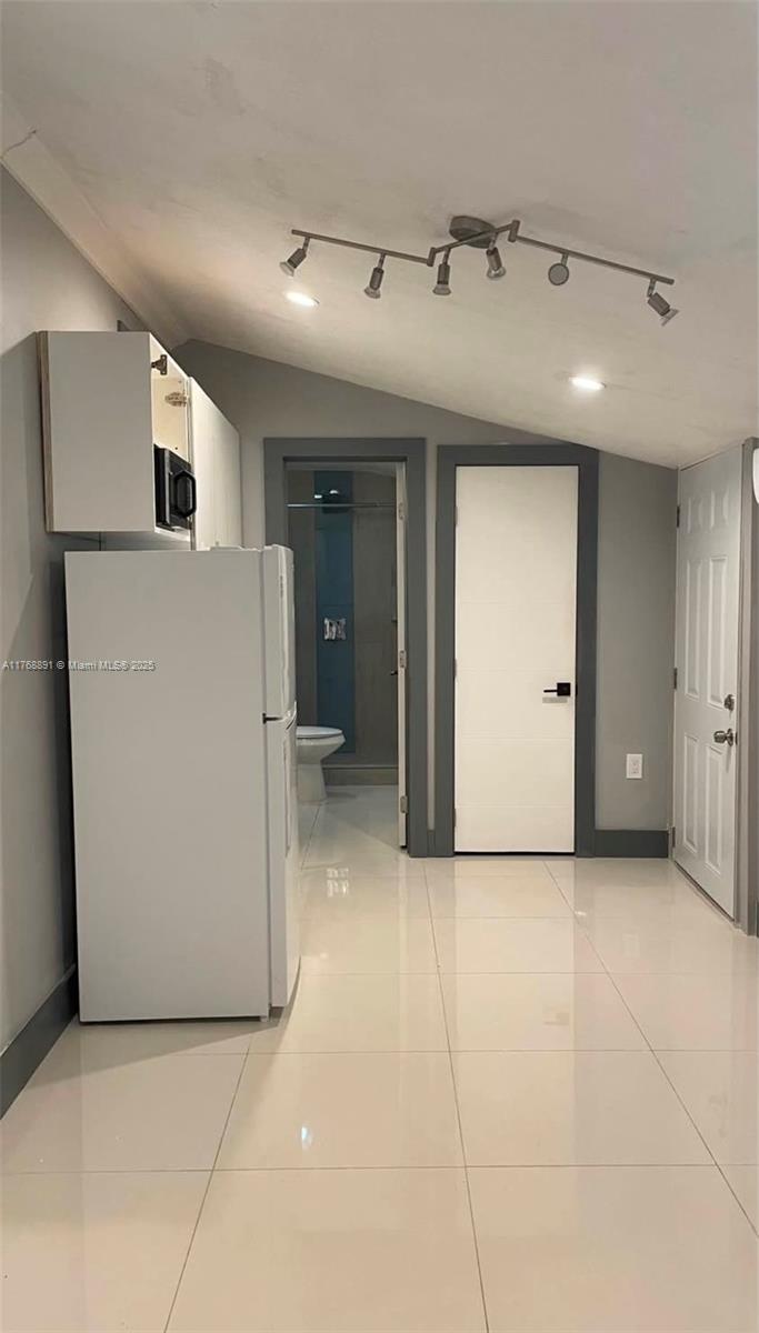 420 Nw 95th St 420, Miami, Broward County, Florida - 1 Bathrooms - 