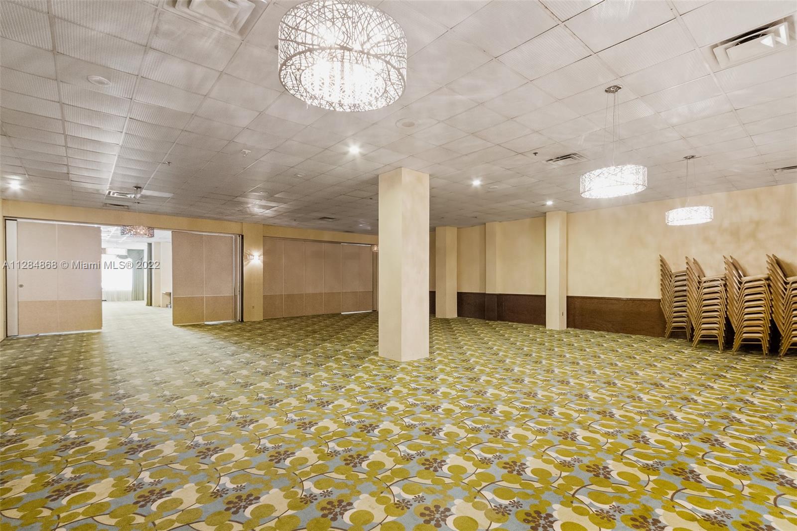 THE AVENTURA BEACH CLUB C - Residential