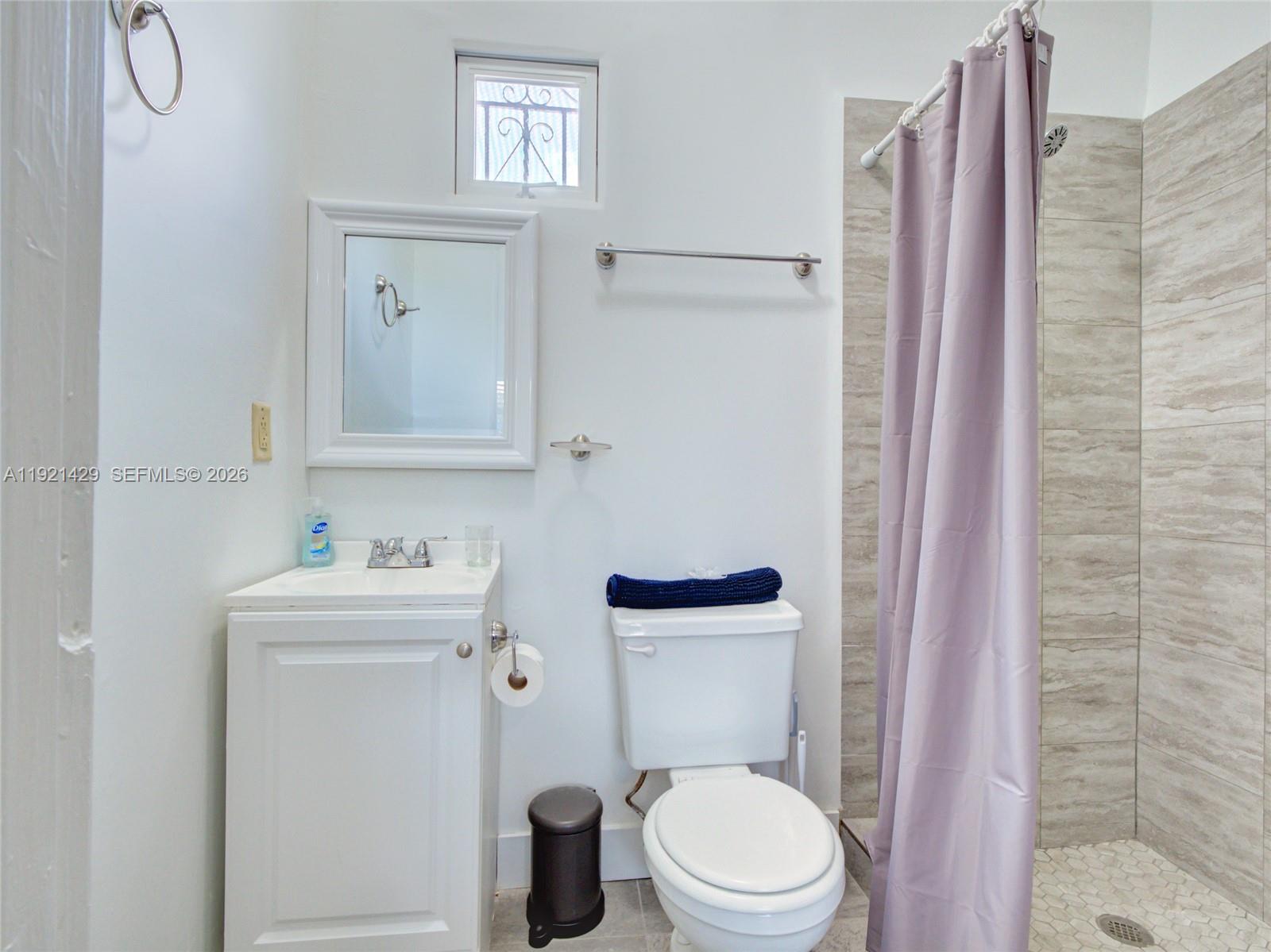 FLORAL PK 1ST AMD - Residential Income