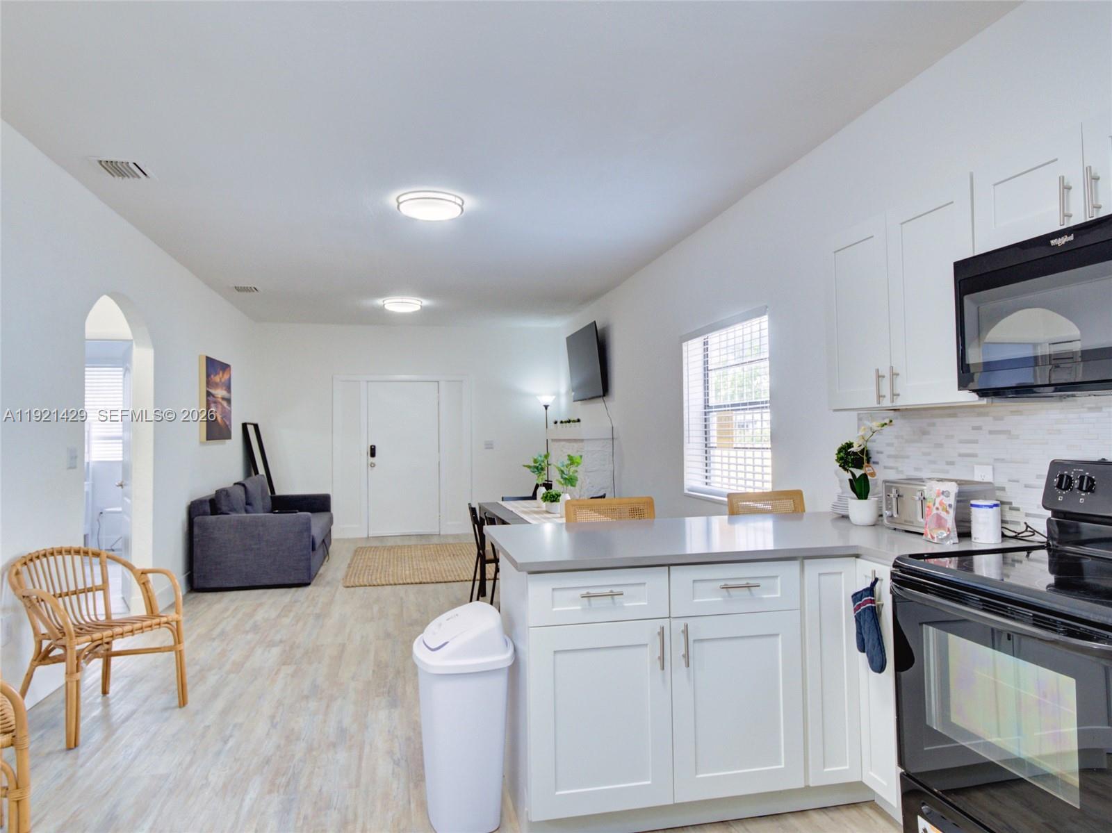 FLORAL PK 1ST AMD - Residential Income