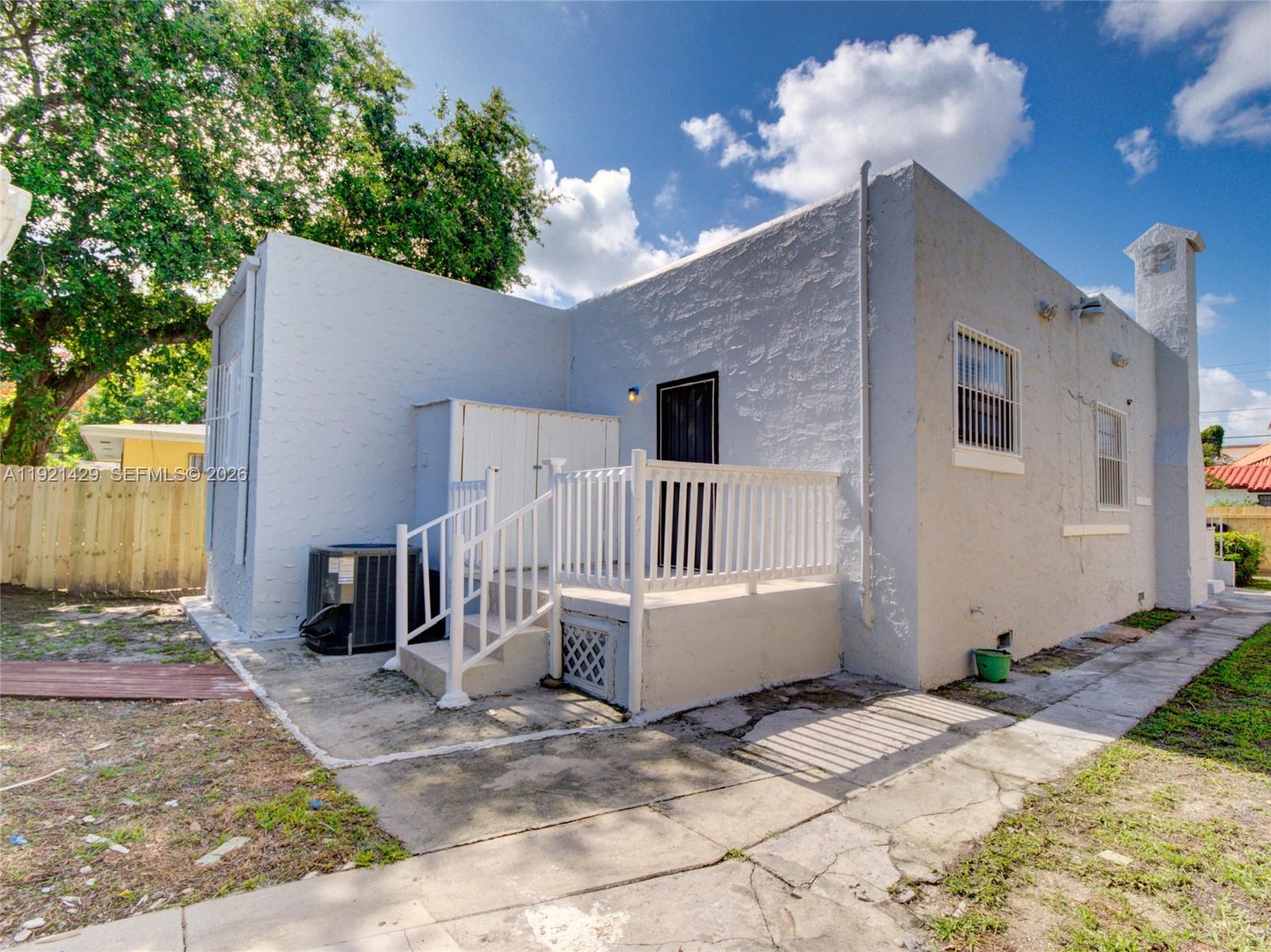 FLORAL PK 1ST AMD - Residential Income