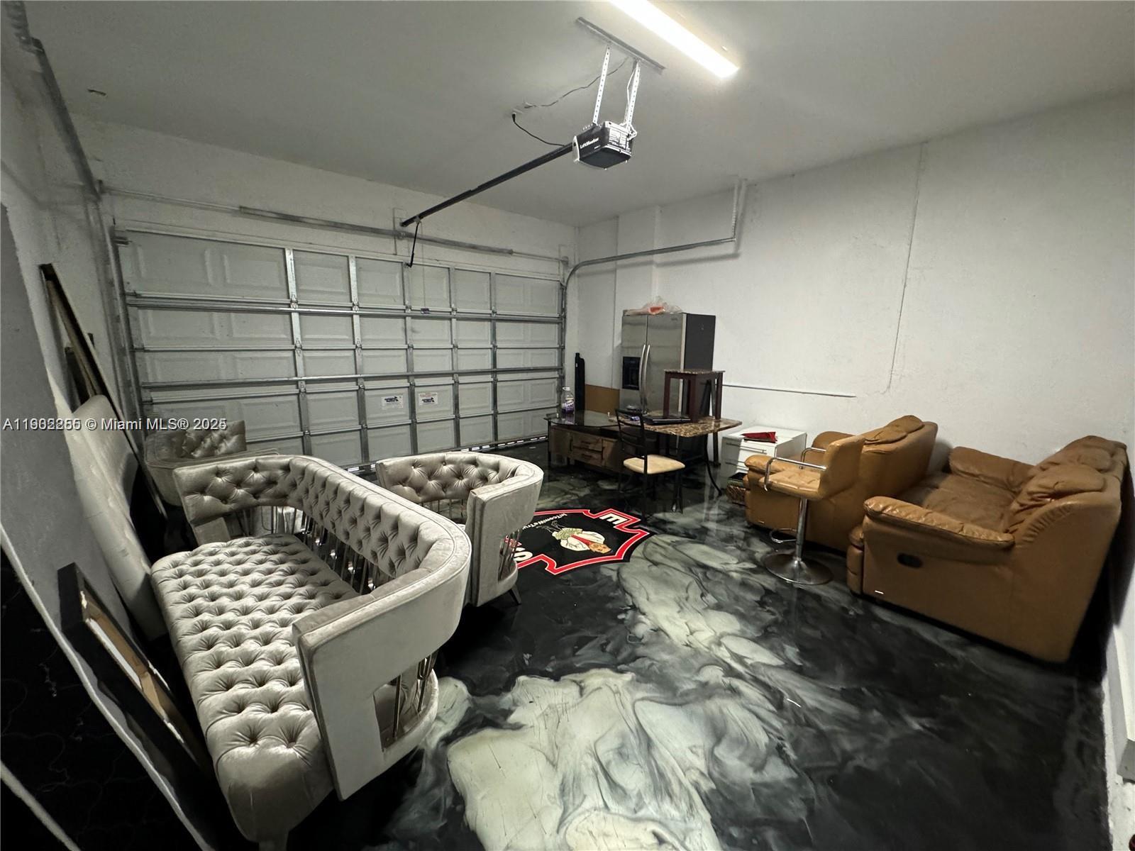 SOUTHERN COVE - Residential Lease