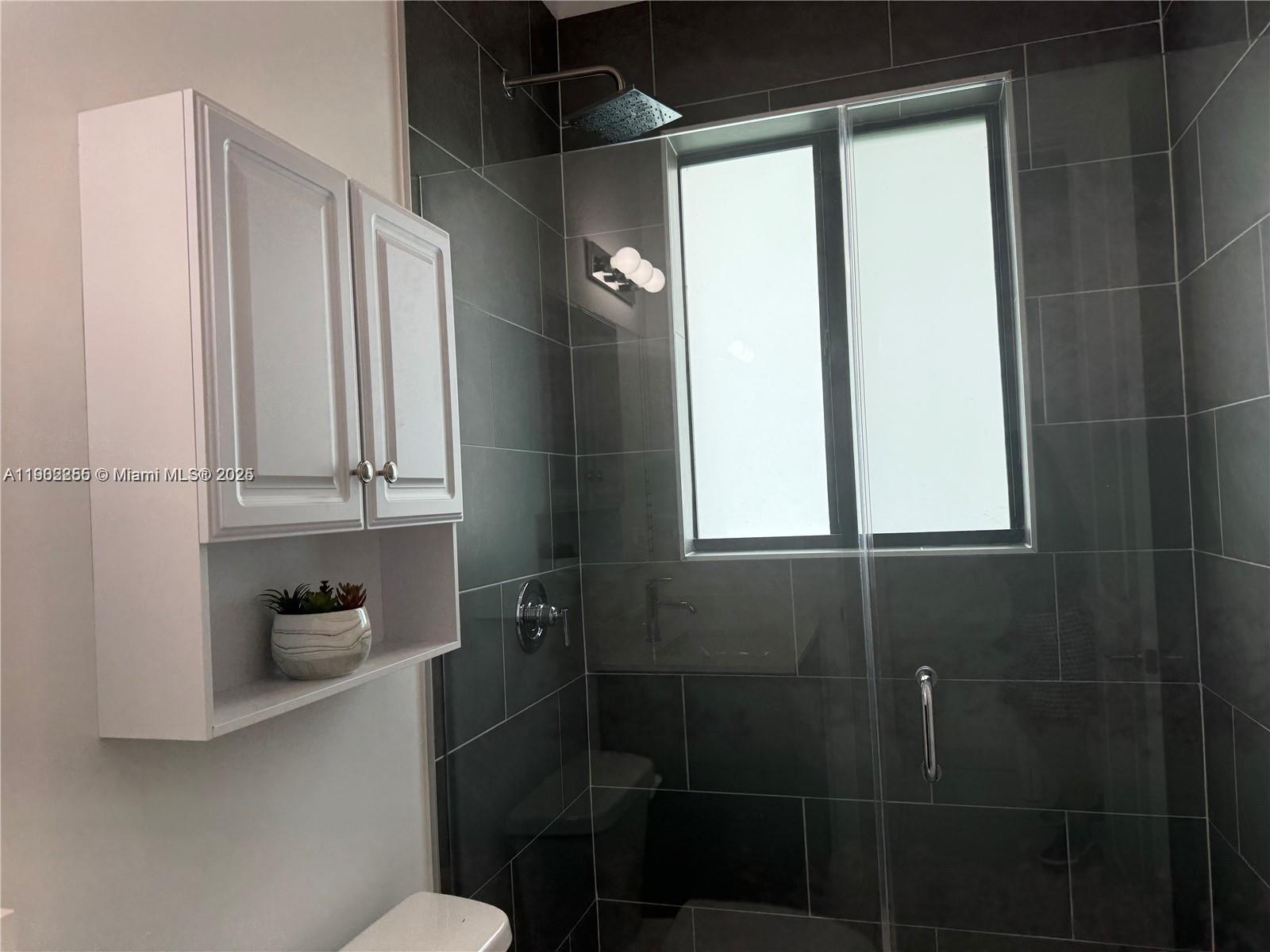 SOUTHERN COVE - Residential Lease