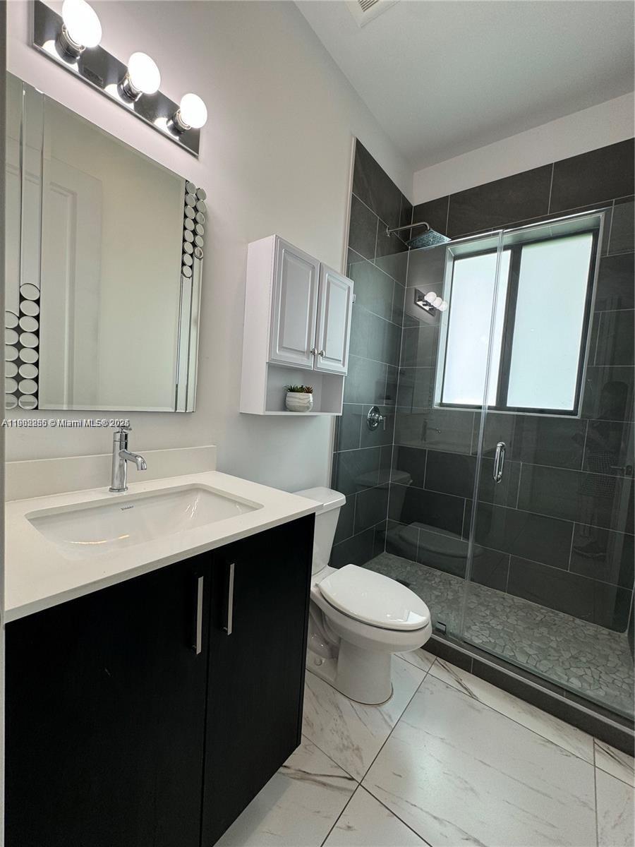 SOUTHERN COVE - Residential Lease