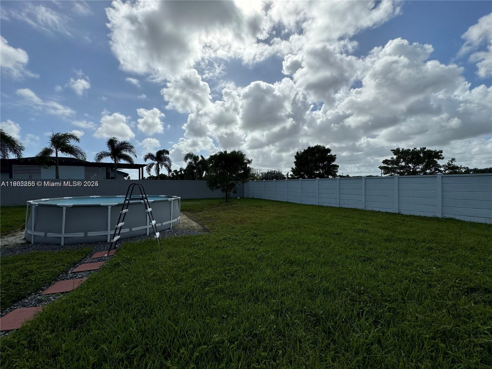 SOUTHERN COVE - Residential Lease