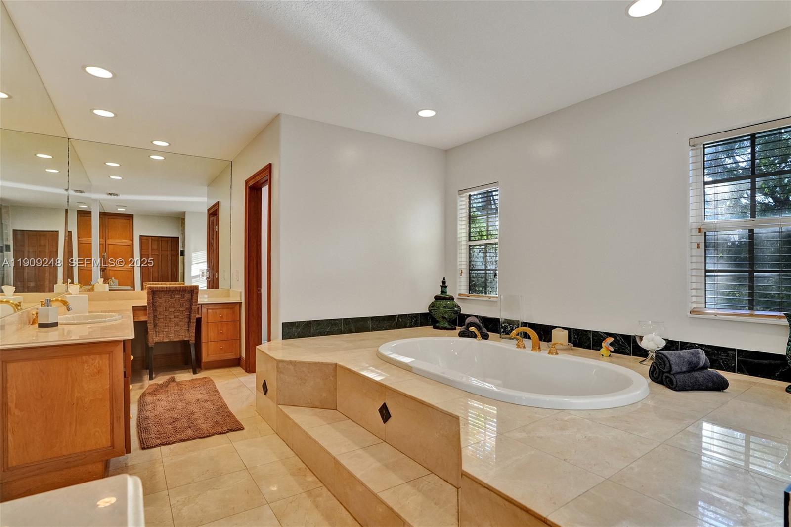 Lindbergh Landing - Residential