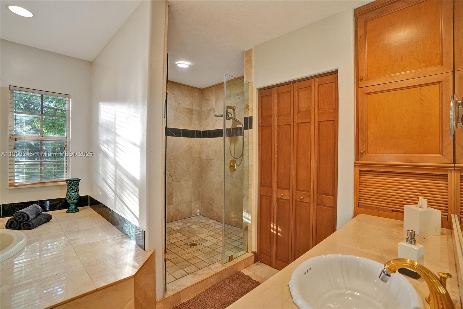 Lindbergh Landing - Residential