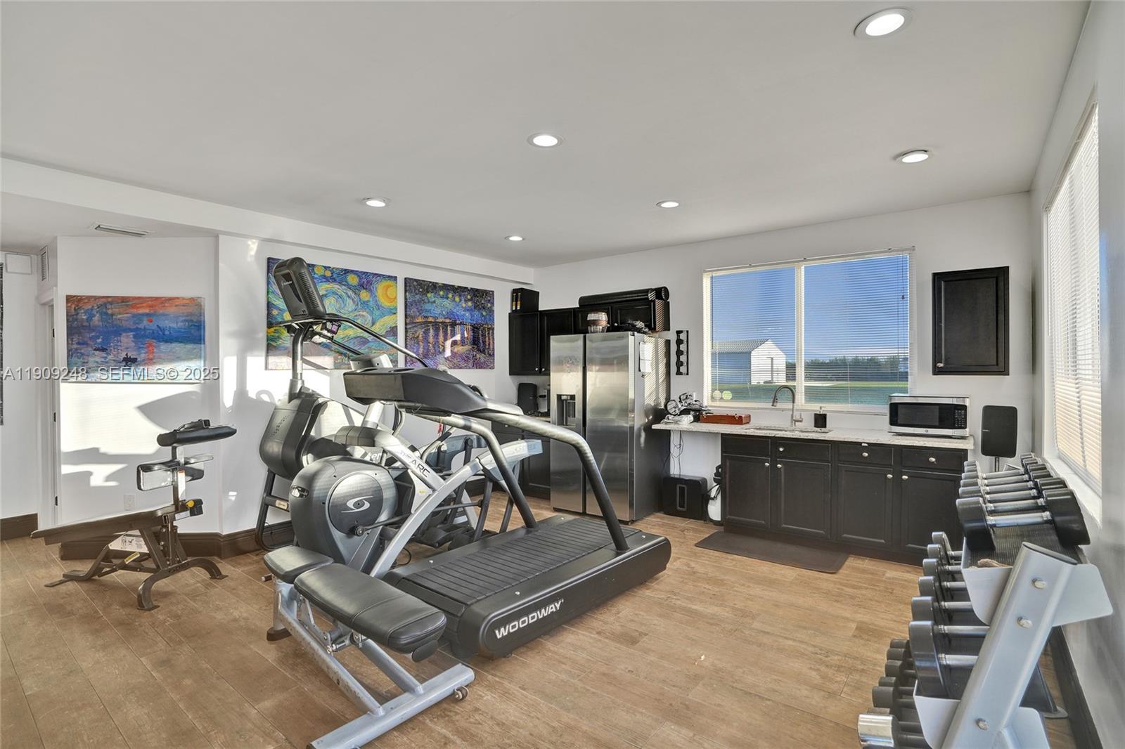 Lindbergh Landing - Residential