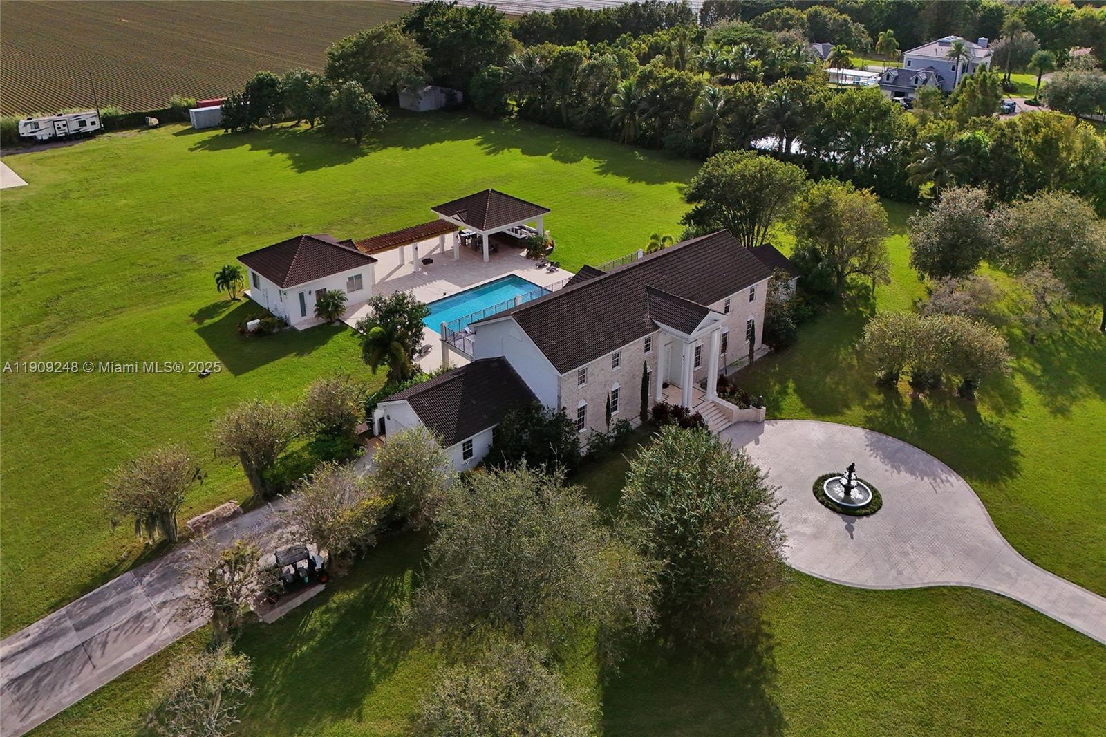 Lindbergh Landing - Residential