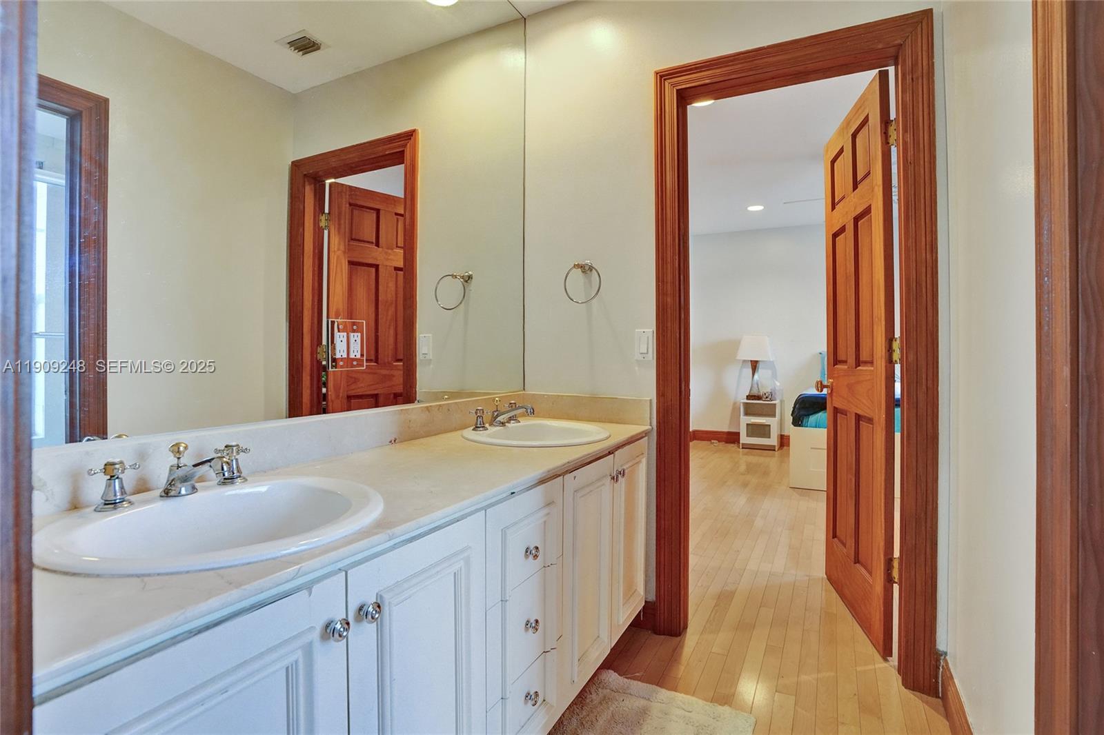 Lindbergh Landing - Residential