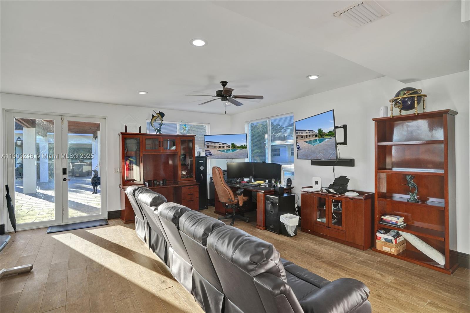 Lindbergh Landing - Residential