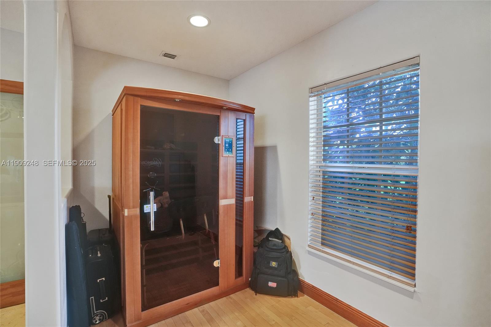 Lindbergh Landing - Residential